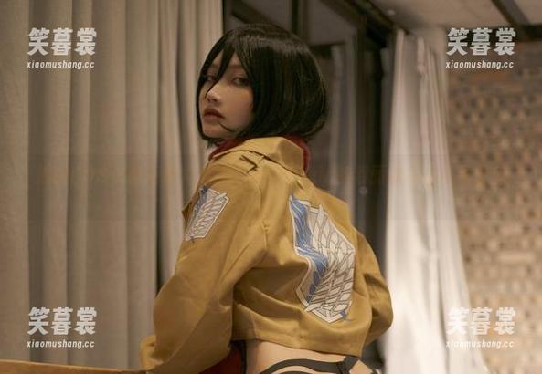 最新COS优雅还是大胆？Choi Ji Yun的春丽泳装让我很矛盾。